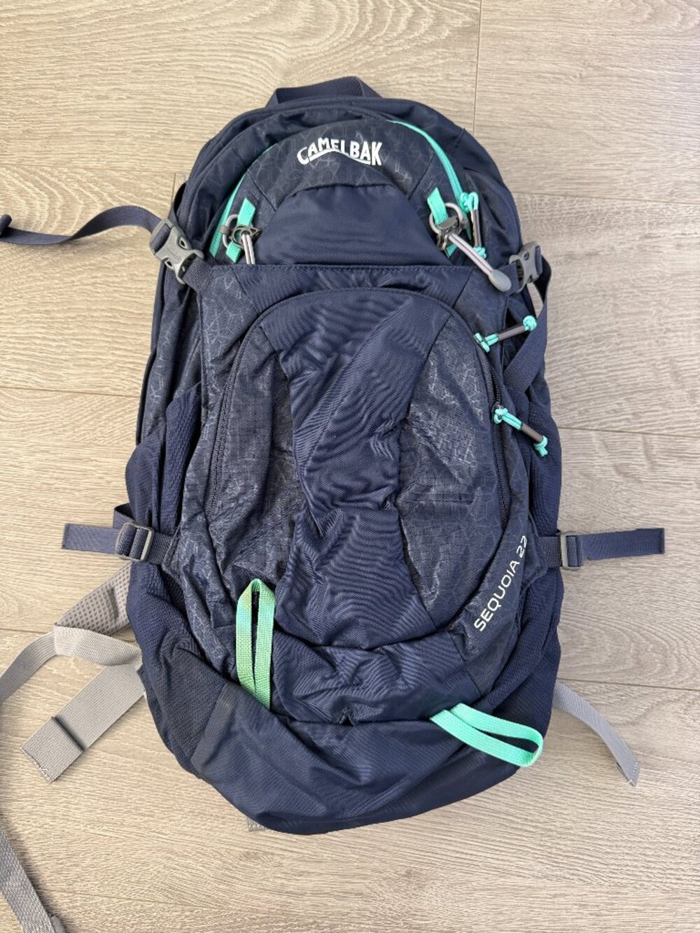 CamelBak Sequoia 22 Womens Hydration Backpack 3L Bladder Navy